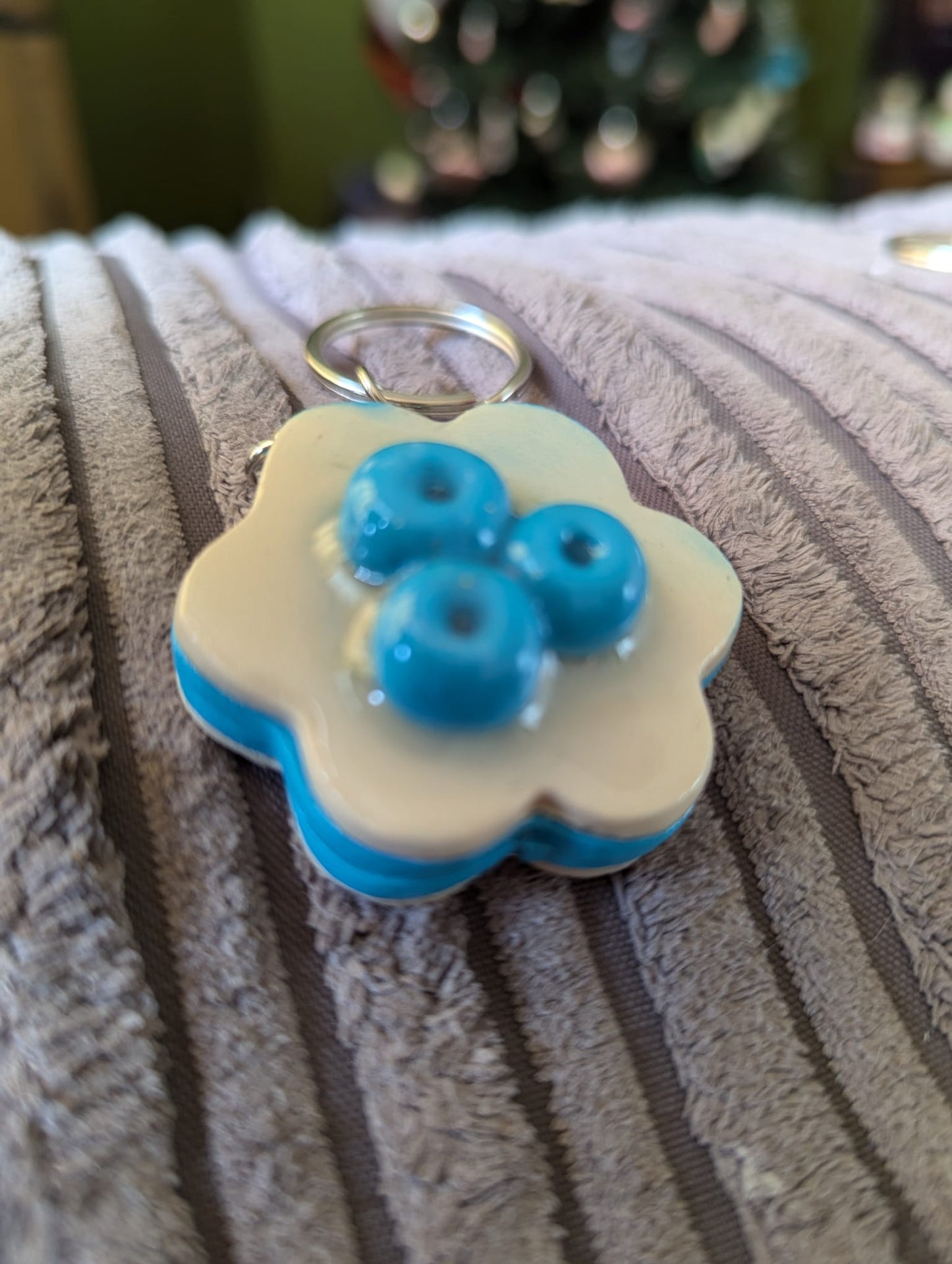 Blueberries keychain